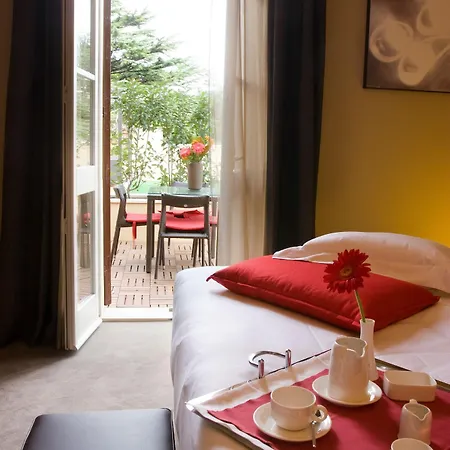 Unahotels Dei Platani פוליניו
