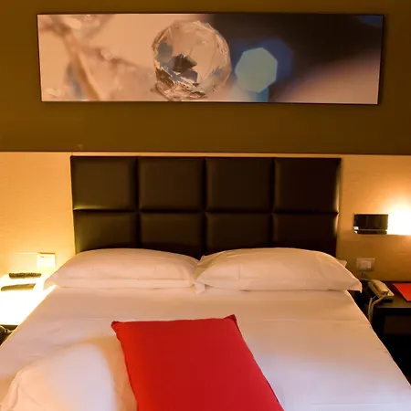 Hotel Unahotels Dei Platani Foligno