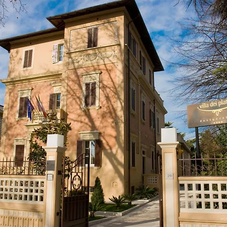 Ξενοδοχείο Unahotels Dei Platani Φολίνιο