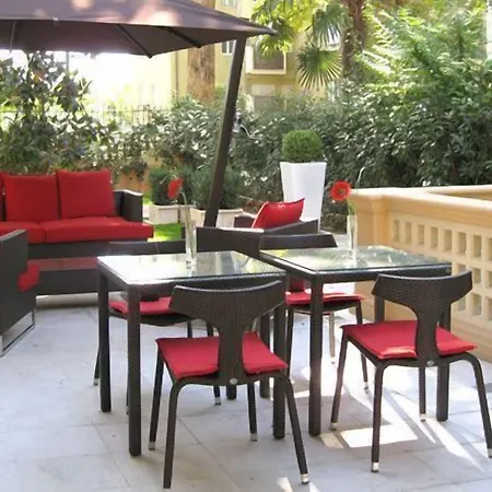 Hotel Unahotels Dei Platani 4*