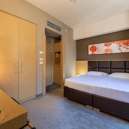 Unahotels Dei Platani Hotel Foligno