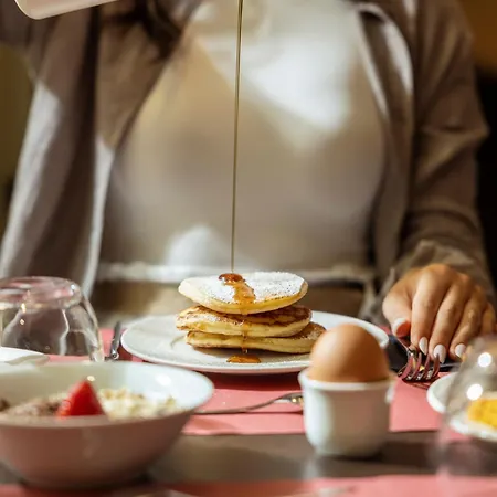 Unahotels Dei Platani 4*