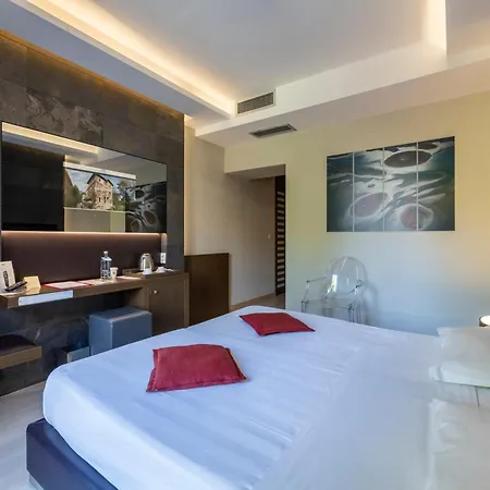 Unahotels Dei Platani Foligno