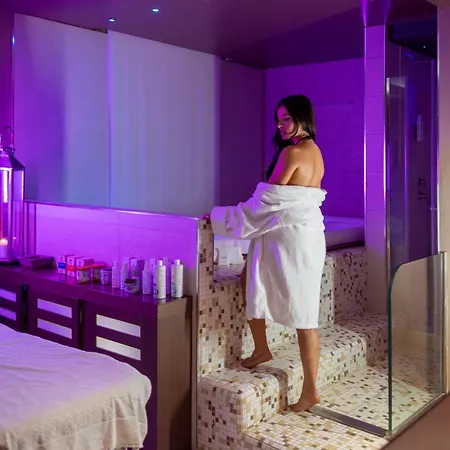 Hotel Unahotels Dei Platani 4*