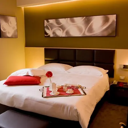 Unahotels Dei Platani Foligno