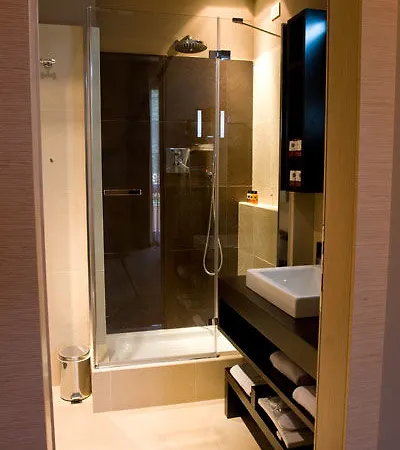 Unahotels Dei Platani 4* Φολίνιο