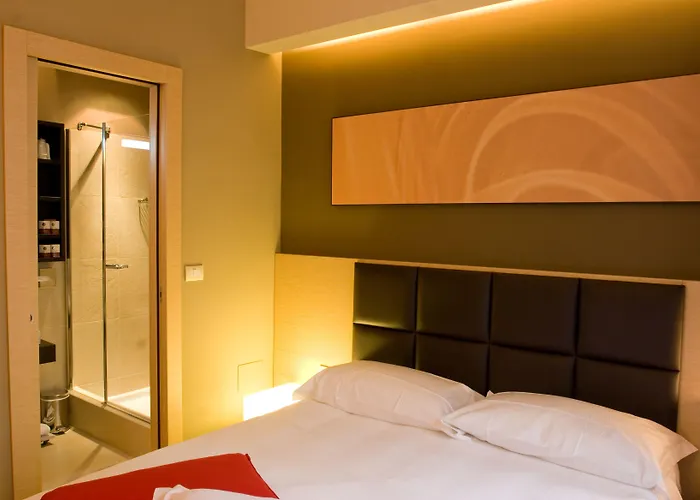 Unahotels Dei Platani 4*