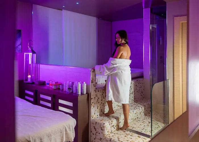 Hotel Unahotels Dei Platani 4*