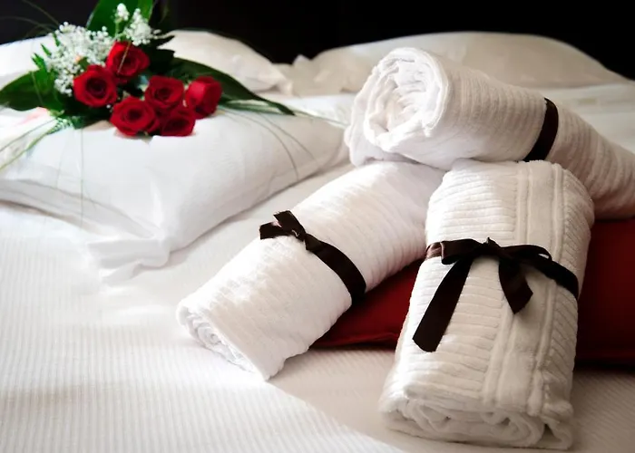 فندق Unahotels Dei Platani 4*